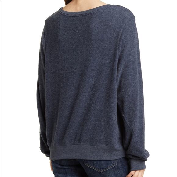 NWT! Wildfox Cocktail In My Hand Pullover Sweatshirt size Large - Picture 5 of 10